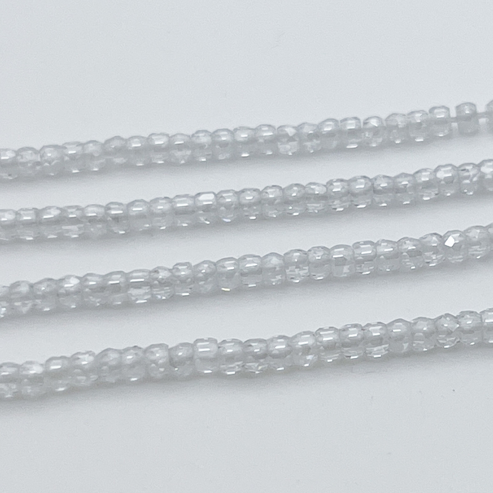 Фианит, рондель с огранкой, цвет прозрачный, размер около 3,1*2,3 мм, цена за нить 38 см (около 165 шт)