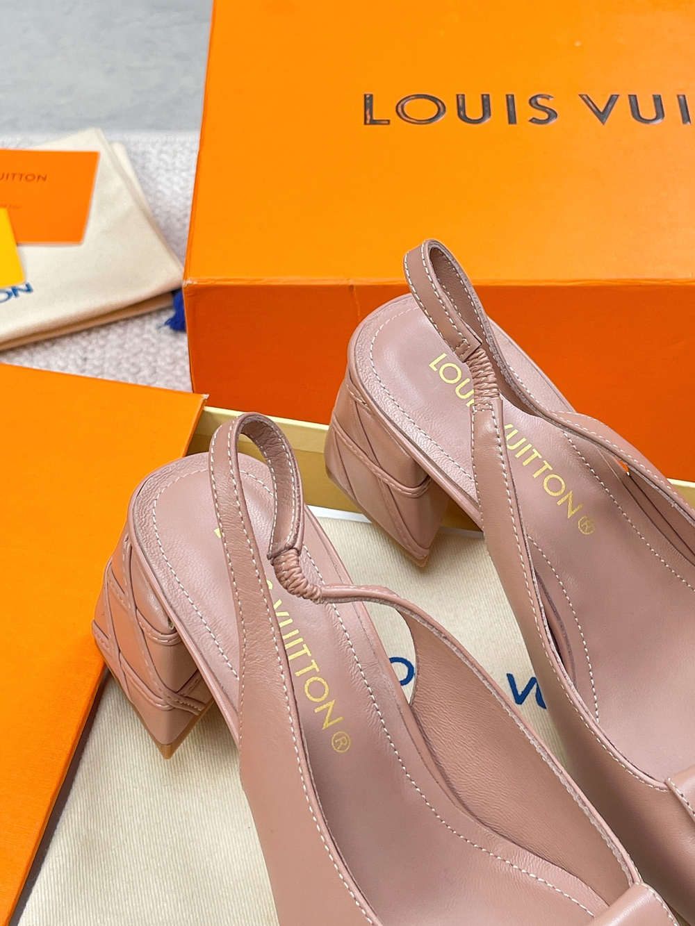 Louis Vuitton Shake Slingback Pump