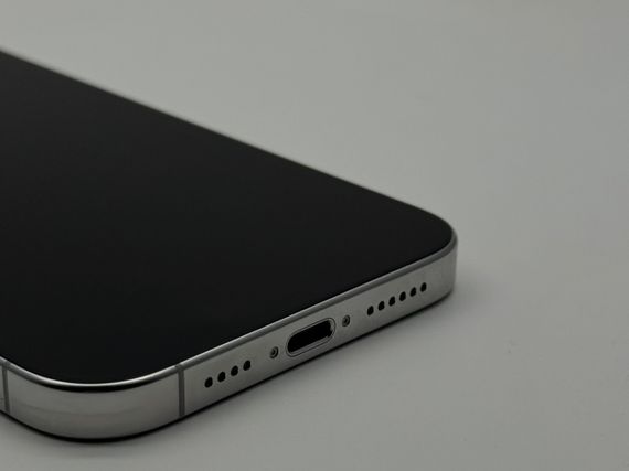 iPhone 16 Pro Max 256gb White Titanium