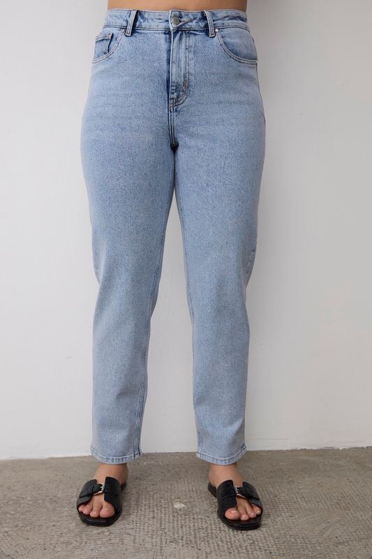Джинсы mom fit, светло-голубой