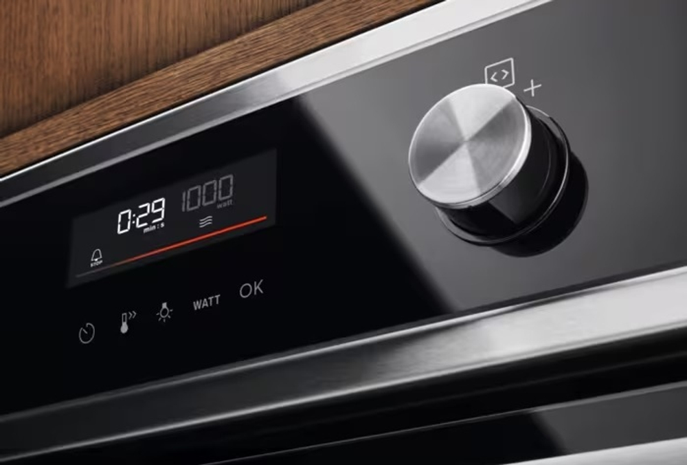 Встраиваемый электрический духовой шкаф Electrolux EVL6E49X