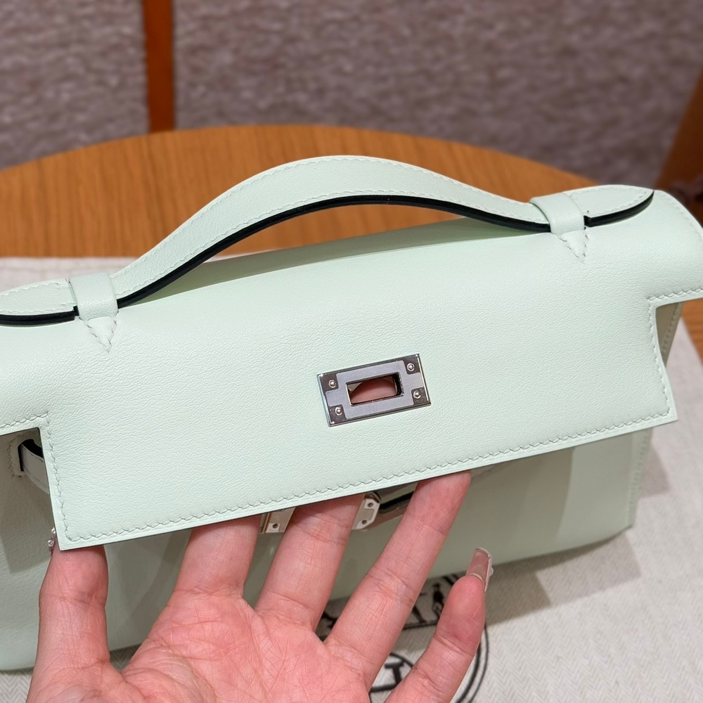 Hermes Kelly Pochette 22 cm