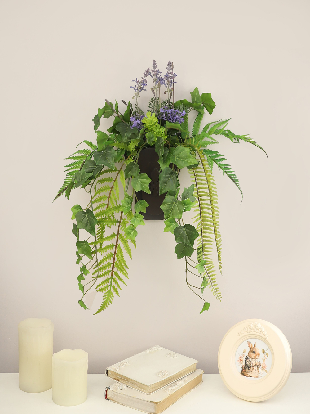 Настенная композиция в кашпо "Плющ"