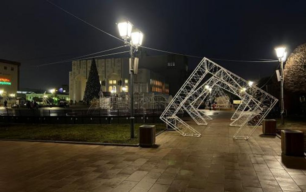 Светодиодная конструкция "Скошенная арка"