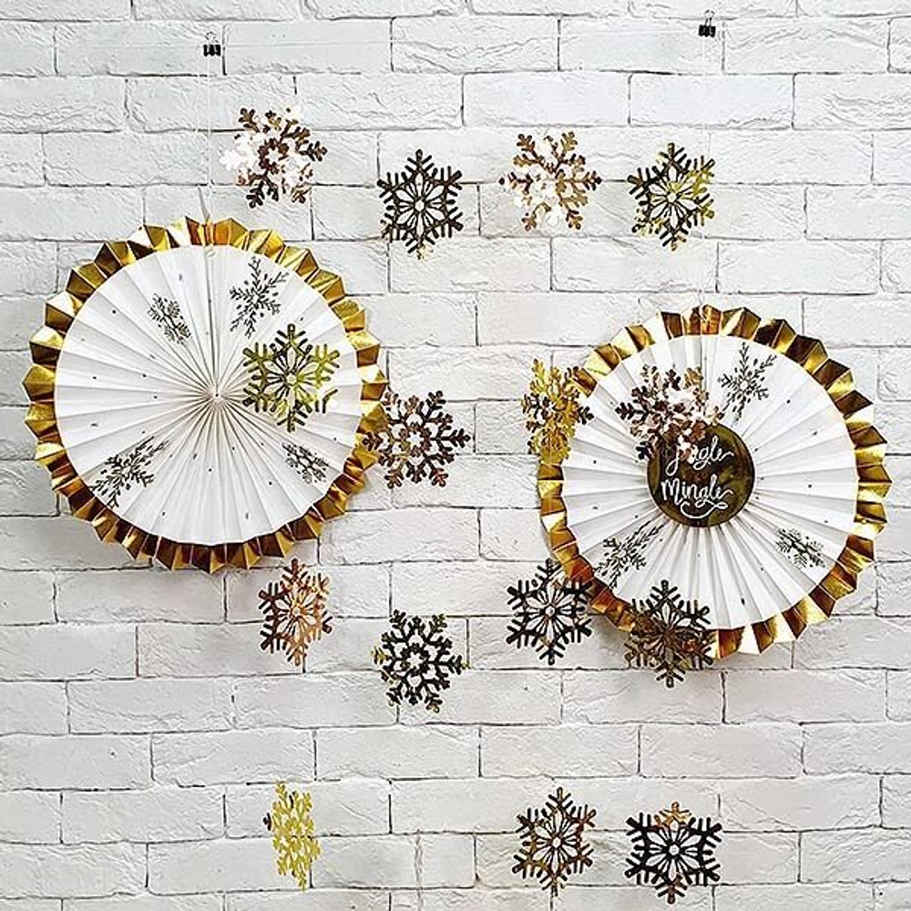 Декор сладкого стола Золотое Рождество