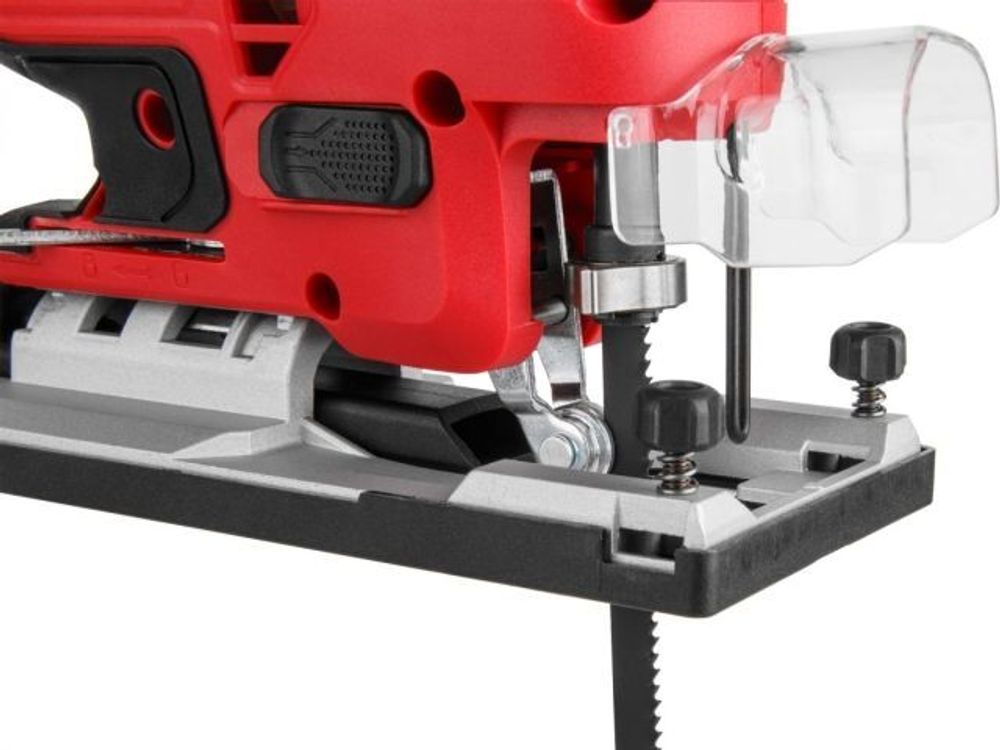 Аккуммуляторный лобзик WORTEX CJS 1330 в чемодане