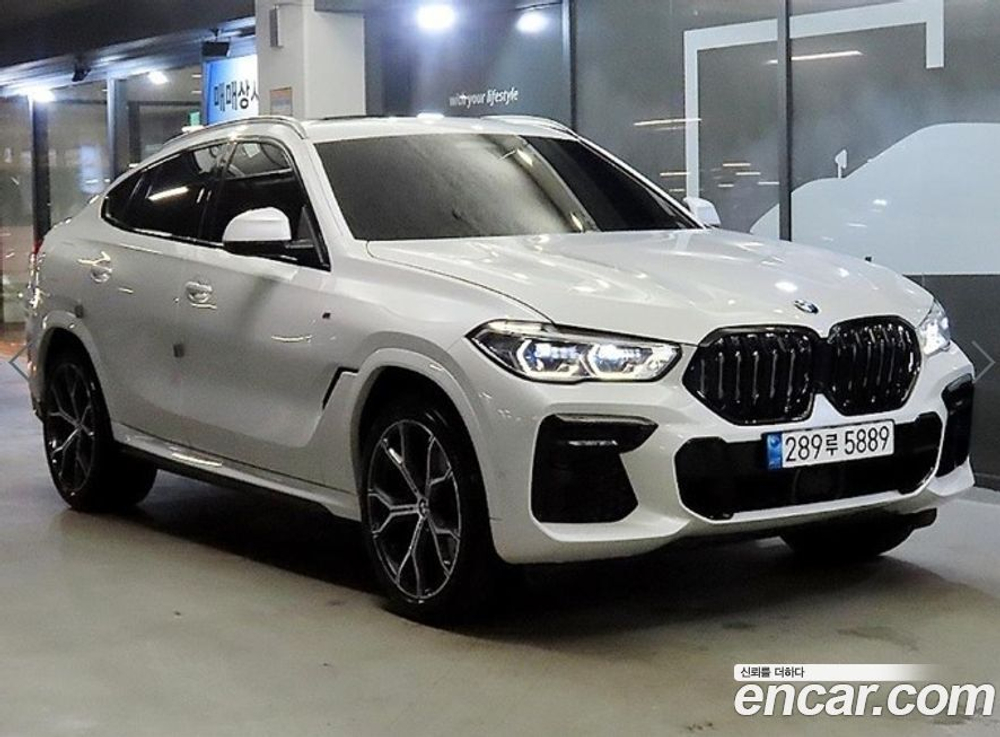 BMW X6 (G06) xDrive40i M Sports (01.2023)
