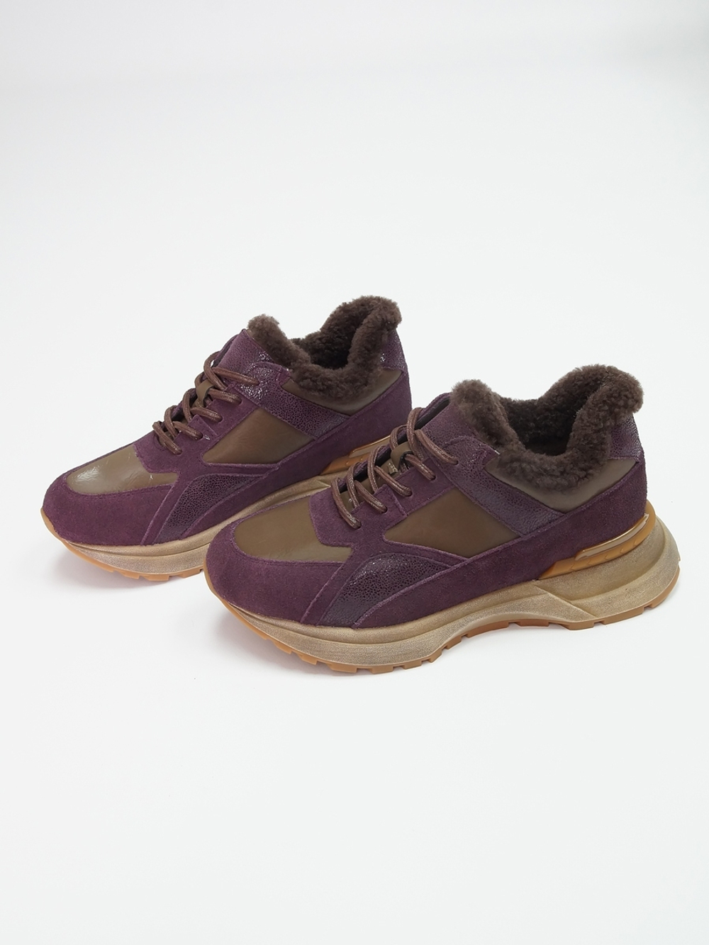 Кроссовки женские зимние