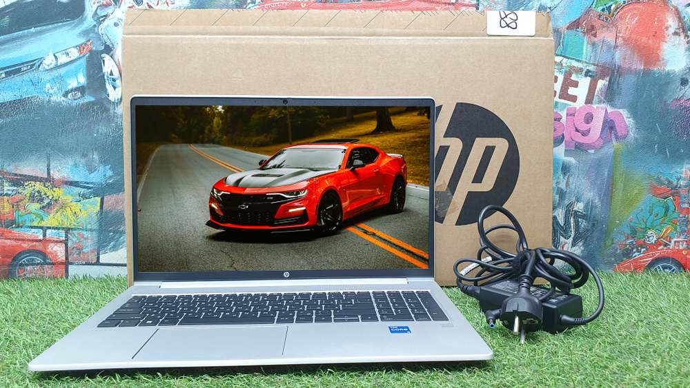 Ноутбук HP i5-12/16 Gb/FHD