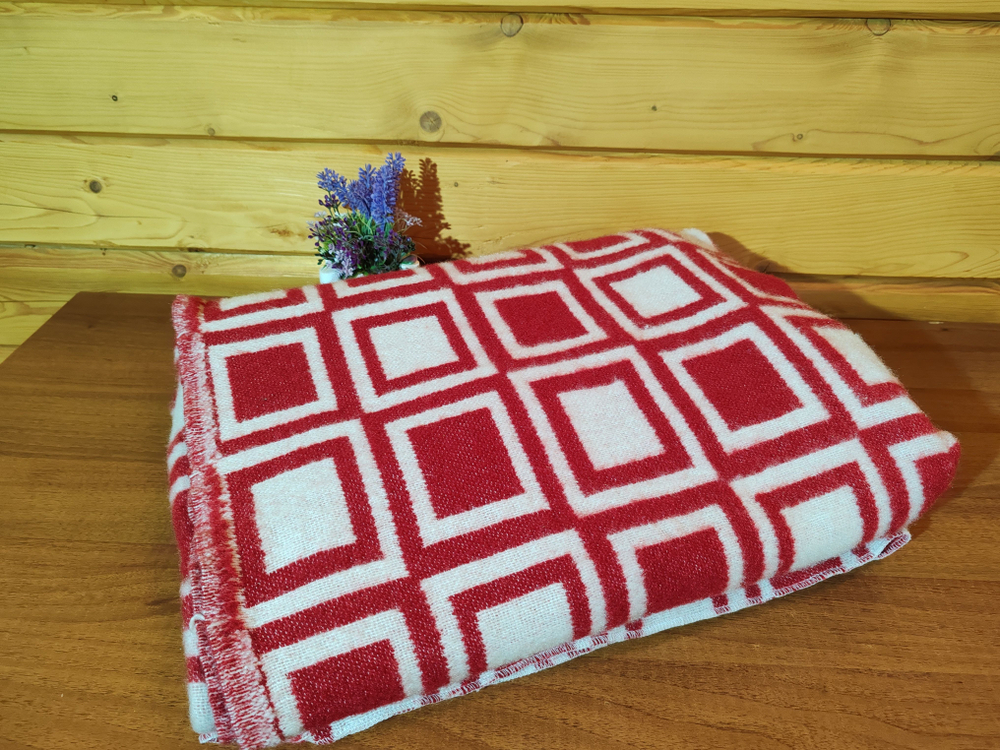 Одеяло евро, 30% шерсть, полушерстяное, 200x240, одеяло для дачи