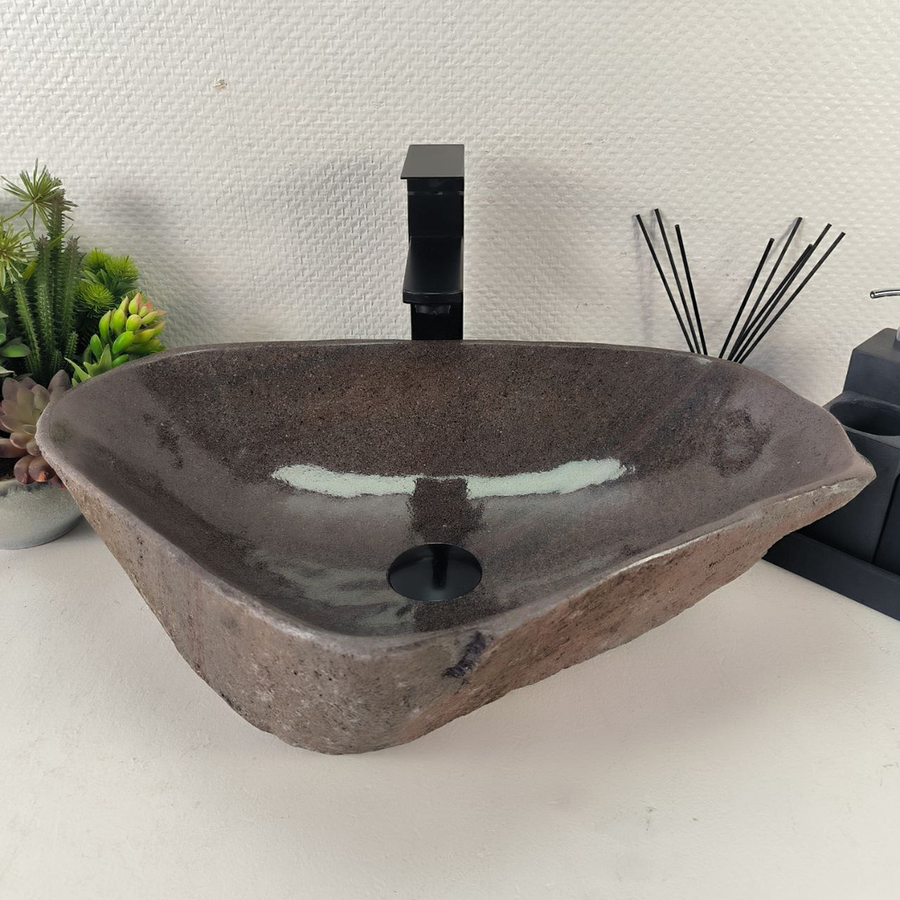 Раковина из речного камня RS-64988 54*37*15 0862