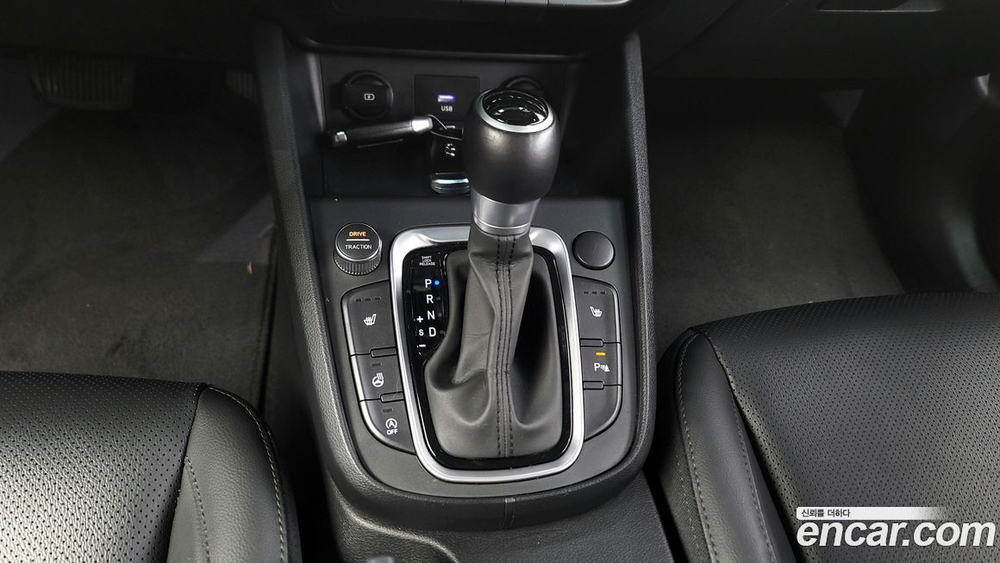 Hyundai The New KONA Бензин 1.6 Turbo 2WD (07.2021)