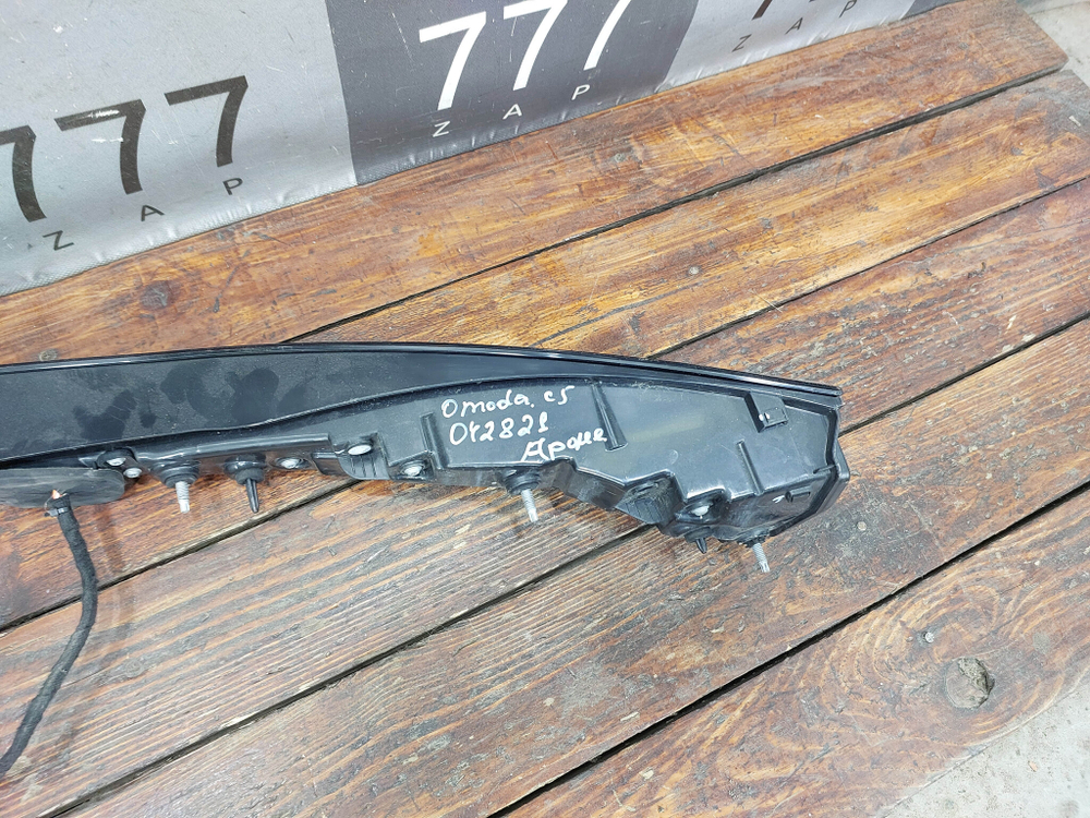 Фонарь зaдний крышки багажника с дефектом Omoda C5 22-нв Б/У Оригинал 605000724AA