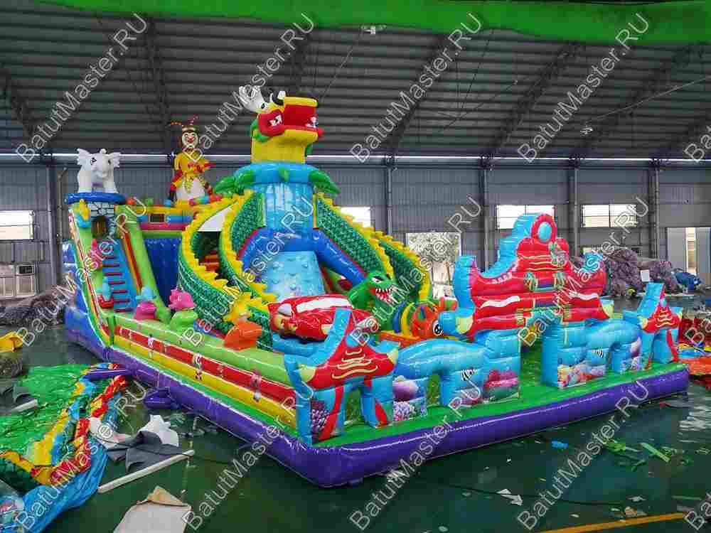 Коммерческий надувной батут "Город дракона", 20*10*7 м