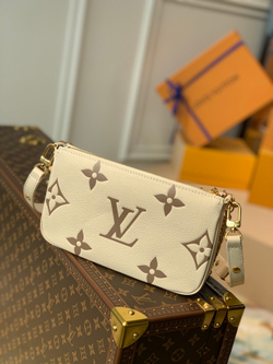 Louis Vuitton Multi Pochette Accessoires