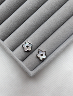 Подвеска цветок с перламутром 12мм