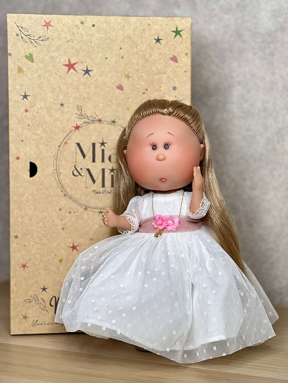 Кукла Nines виниловая 30см MIA CASE шарнирная (3518)