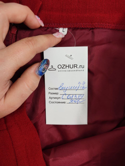 Юбка ярко-красная стильная 48 размер