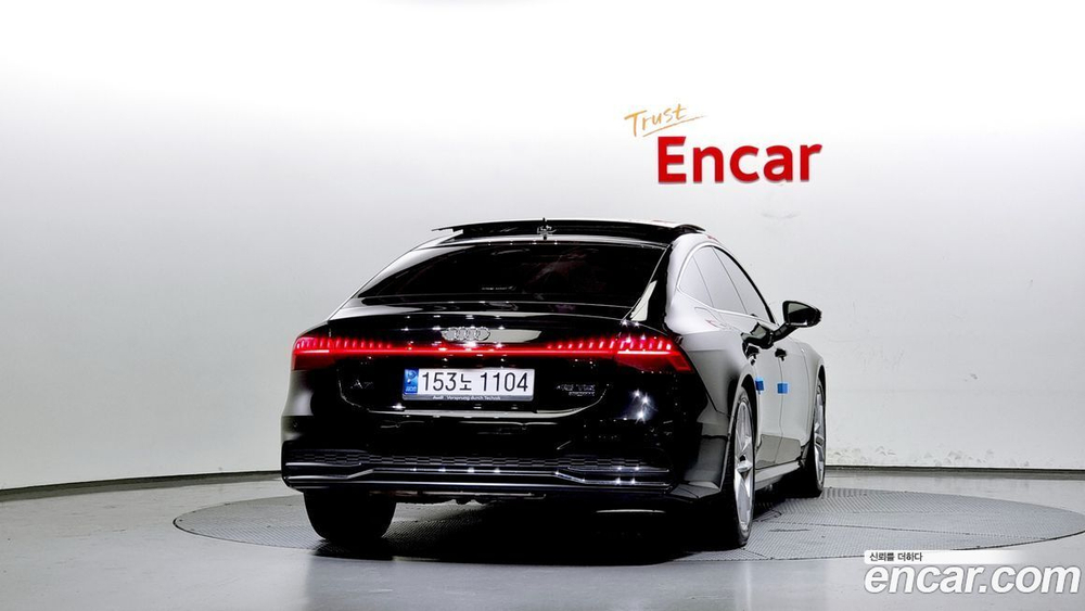 Audi A7 (4K) 45 TDI Quattro Premium (03.2022)