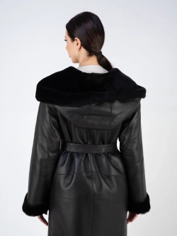 Дубленка зимняя натуральная с капюшоном длинная