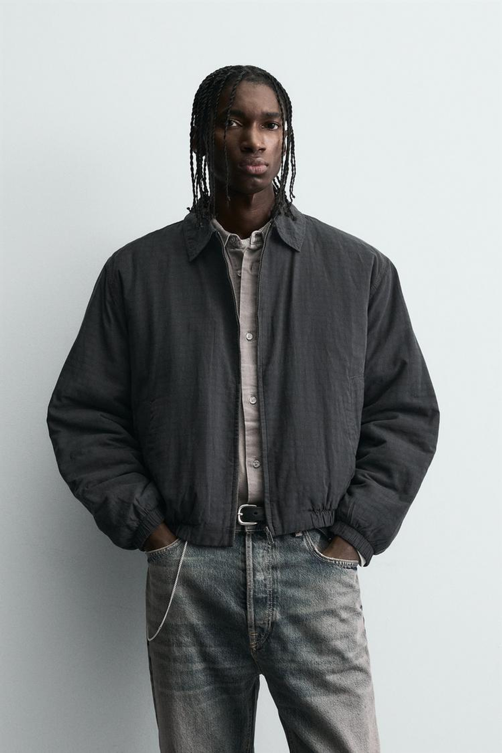 ZARA СТЕГАНАЯ КУРТКА ИЗ РЕЛЬЕФНОЙ ТКАНИ, УГОЛЬНЫЙ