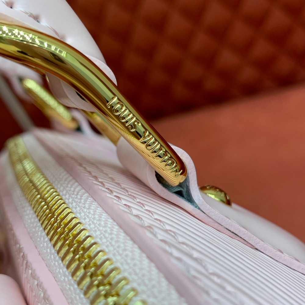 Louis Vuitton Alma BB