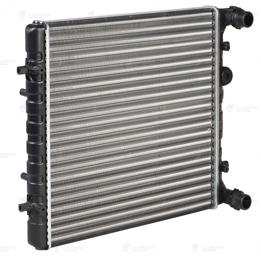 LRc 1821 -  Радиатор охлаждения для автомобилей Octavia (96-)/Golf IV (96-) 1.4i/1.6i AC-