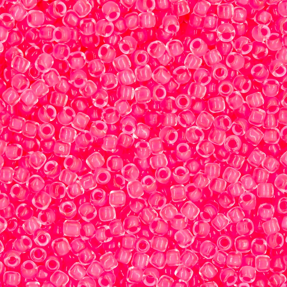 Японский бисер TOHO Round 11/0 (№971), окрашенный изнутри прозрачный матовый