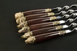 Подарочный набор шампуров в кейсе "Звери каменные"