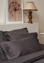 Комплект постельного белья из премиального сатина темно-серого цвета из коллекции essential, 150х200 см