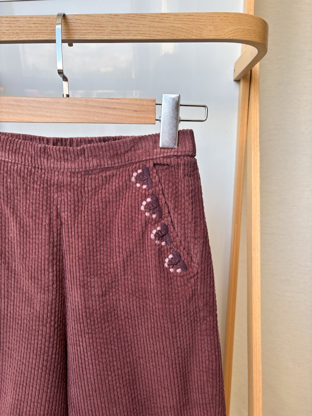 Вельветовые брюки Louise Misha, 140