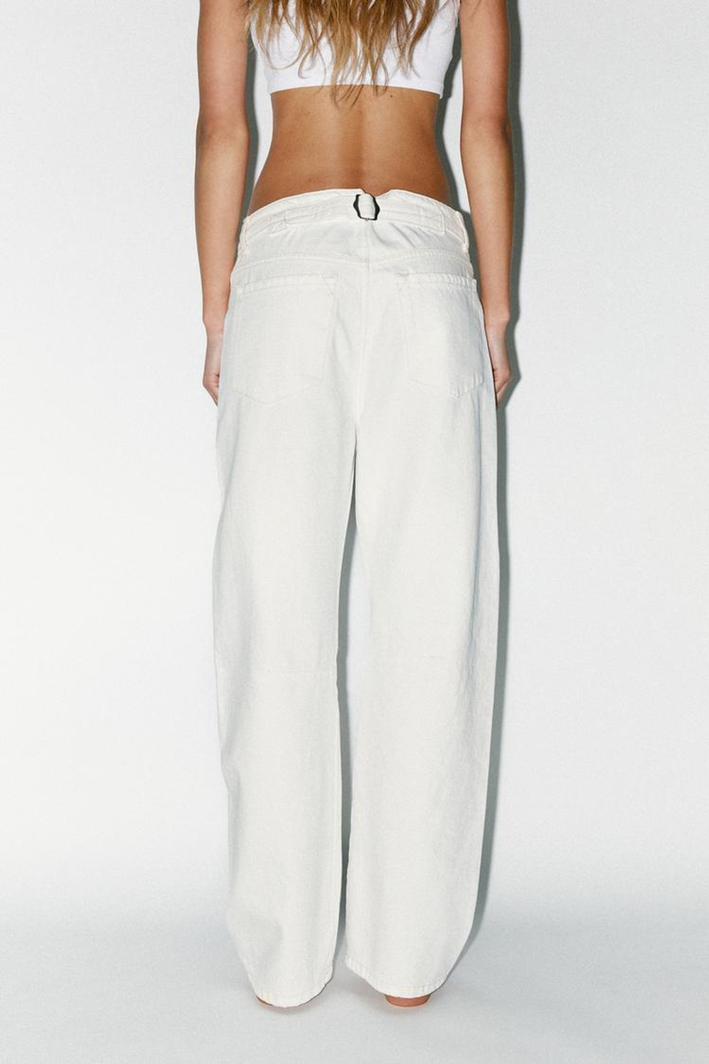 ZARA ДЖИНСЫ-БАНАНЫ TRF С ВЫСОКОЙ ПОСАДКОЙ, ЖЕЛТОВАТО-БЕЛЫЙ