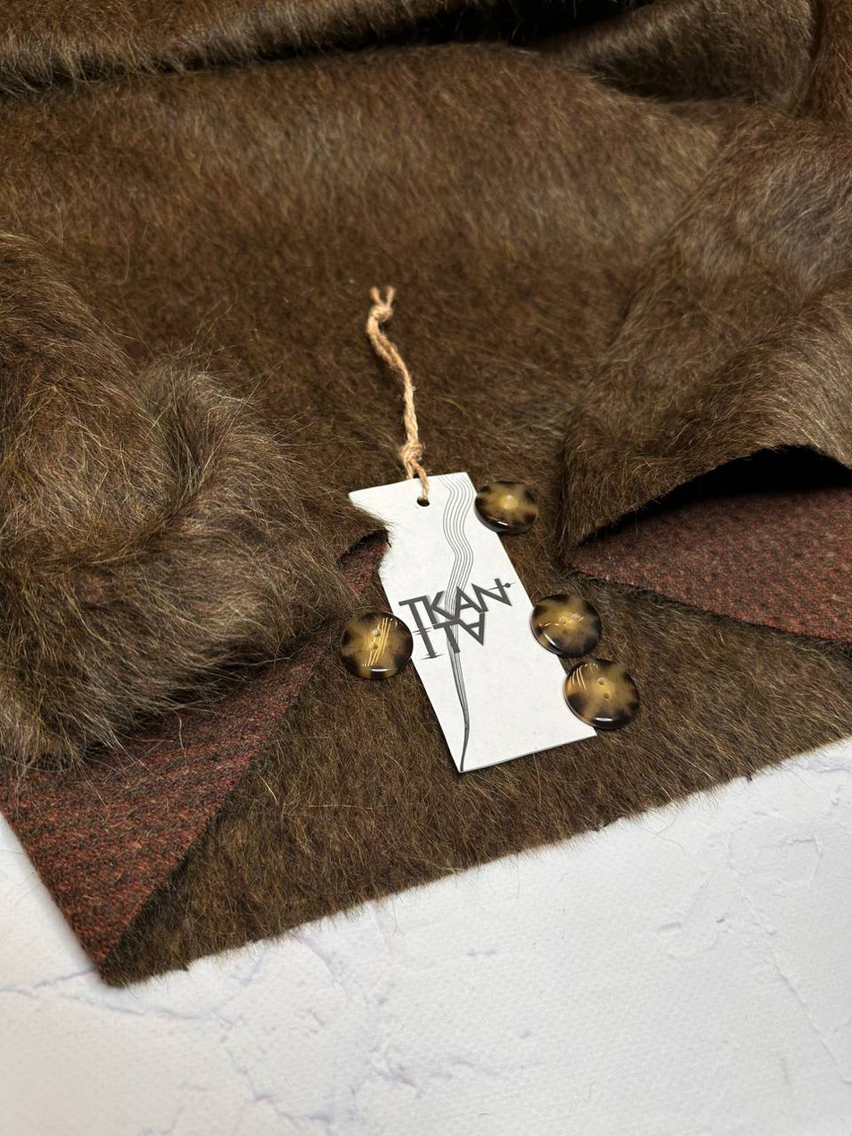 Пальтовая ворсовая меланжевая шерсть с сури альпакой (Bottega Veneta, 70%сури альпака/30%шерсть, Темный мускат, 152, 349 гр/м2)