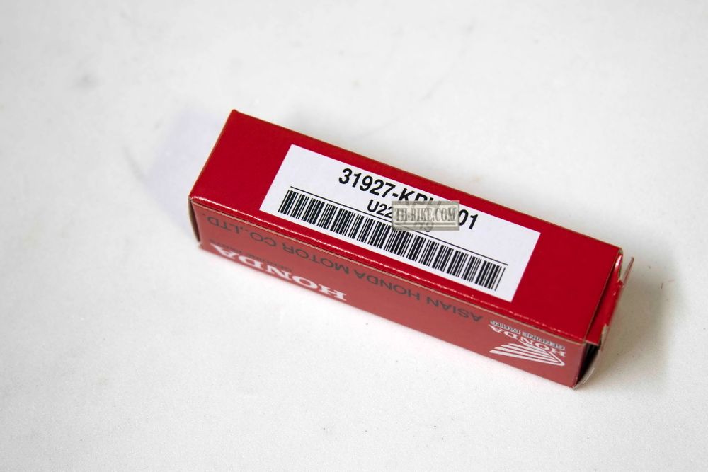 31917-KPH-901. PLUG, SPARK (CPR7EA-9)(NGK)