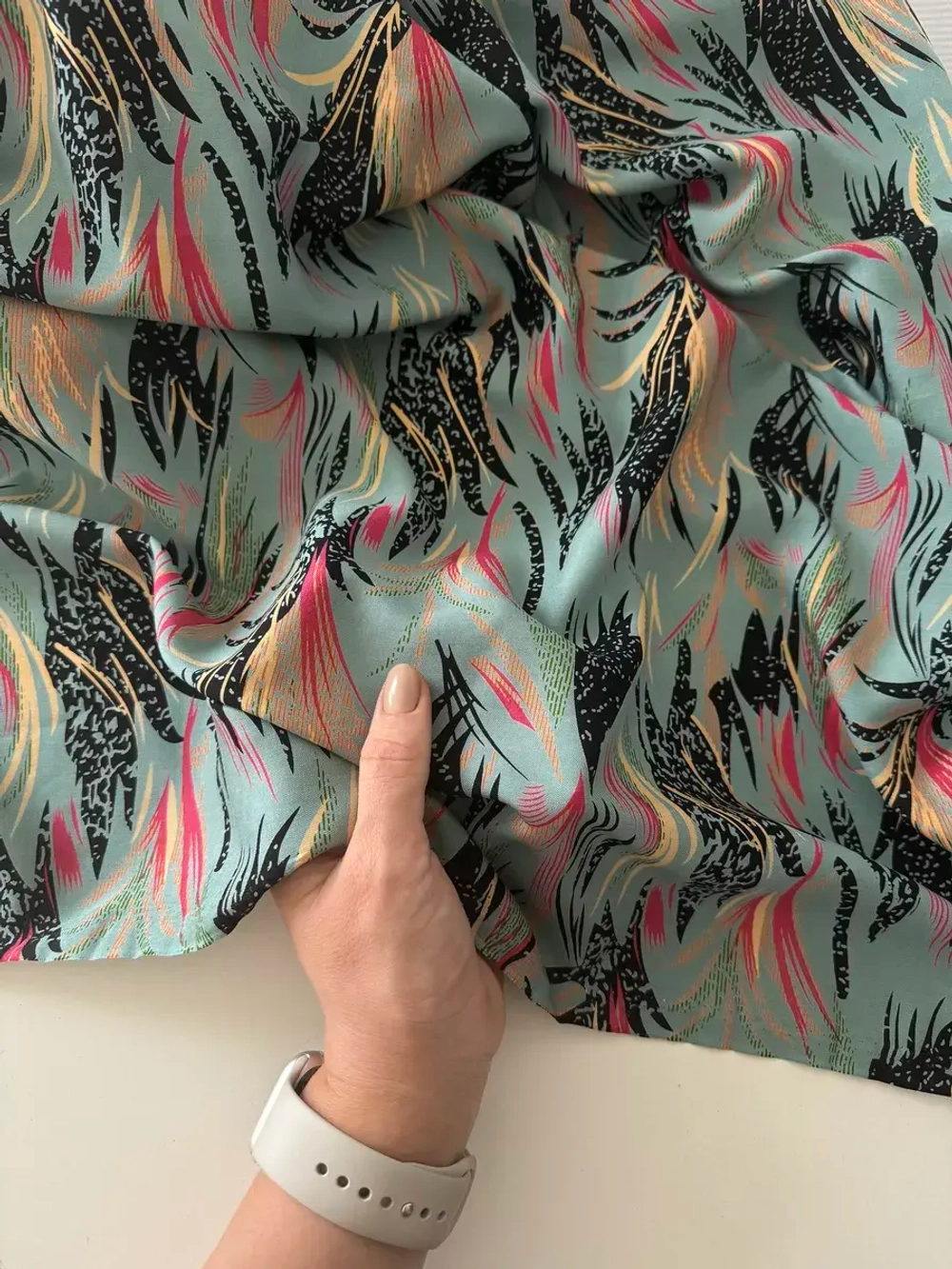 Ткань для рукоделия штапель для шитья 2 м плательная вискоза