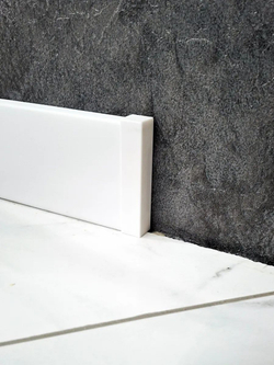 Заглушки торцевые для плинтуса 99*8 мм - 2 шт