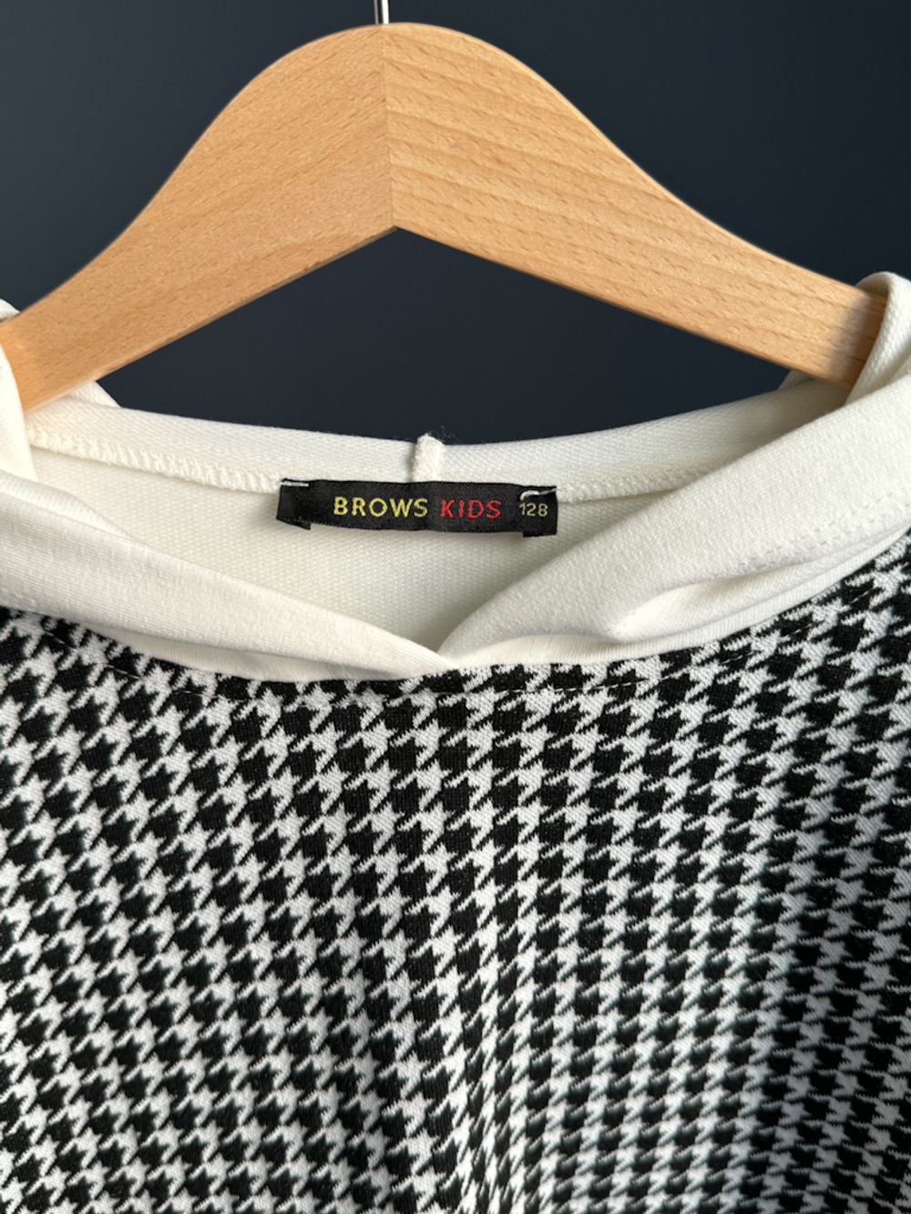 Трикотажный костюм Brous, 128