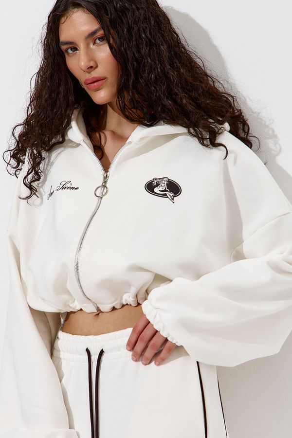 Худи укороченное 