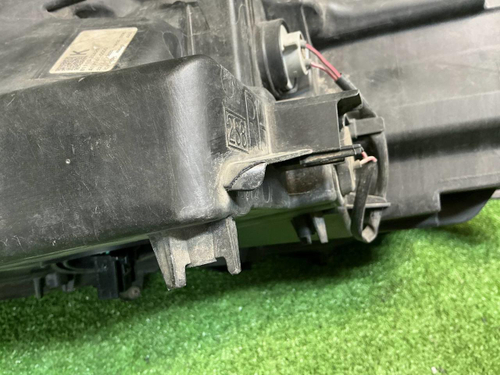 Фара правая Toyota Camry xv70 (2017-н.в.) LED