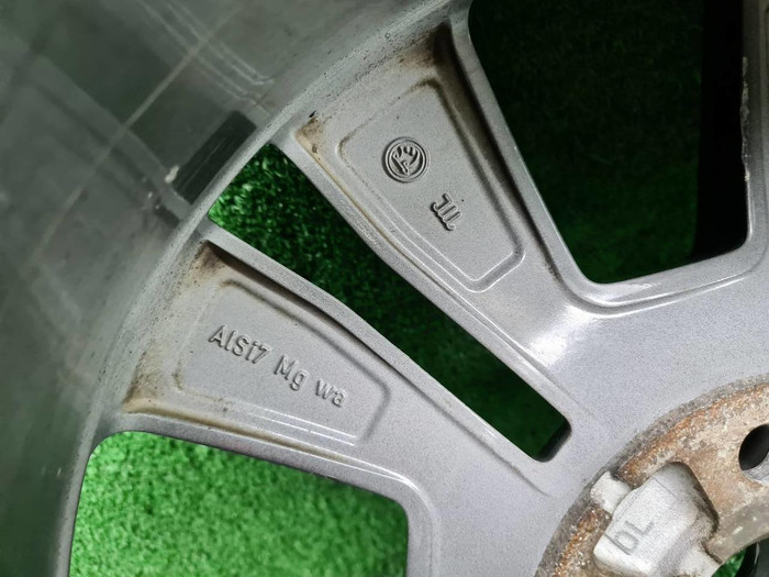 Диск литой R17 Skoda Yeti (2009-2018)