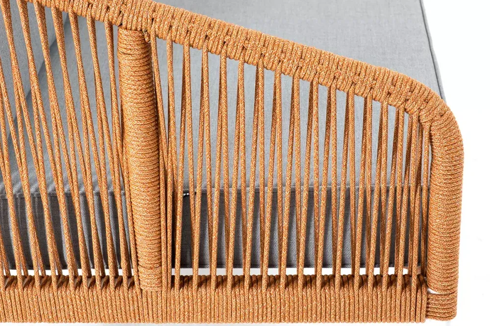 "Канны" диван 2-местный плетеный из роупа, каркас алюминий светло-серый (RAL7035) муар, роуп оранжевый меланж круглый, ткань светло-серая