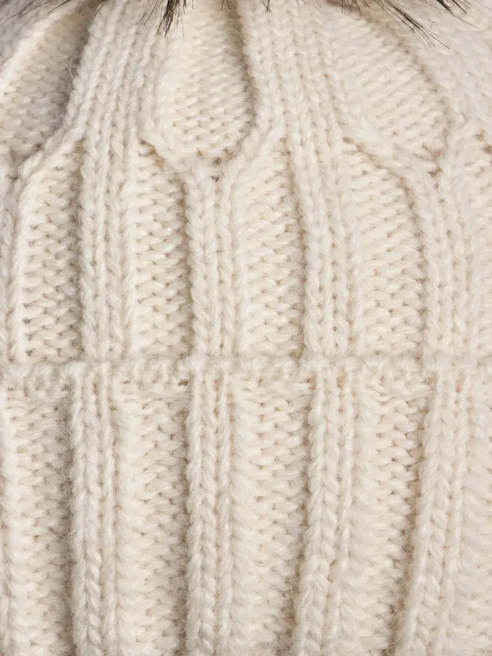 Шапка зимняя детская на завязках и снуд