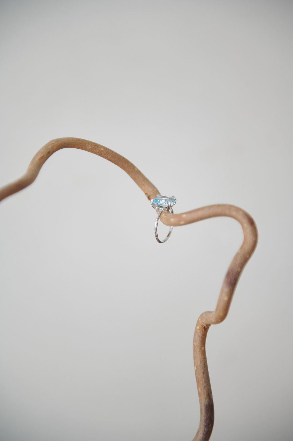 Кольцо Crystal Classic с голубым топазом