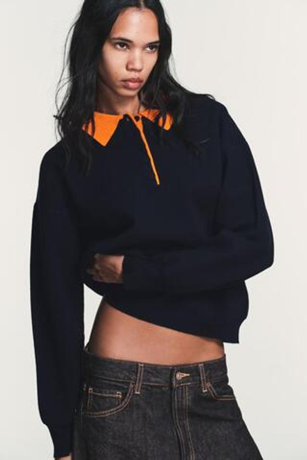 ZARA ВЯЗАНЫЙ ДЖЕМПЕР ПОЛО С КОНТРАСТНЫМ ВОРОТНИКОМ, СИНИЙ