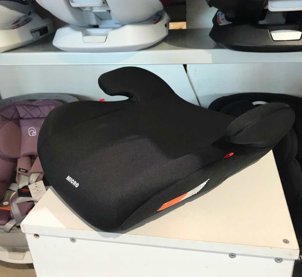 Автокресло RANT basic ZY03 "MICRO" (Black) группа 3 (22-36 кг)