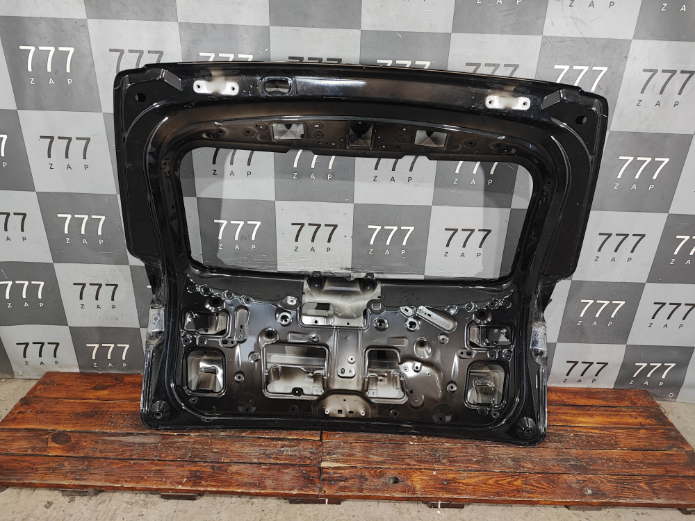 Крышка багажника Geely Monjaro 21-нв Б/У Оригинал 6608115786C15