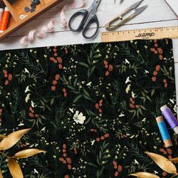 Ткань мембрана утончённые полевые цветы и трава на чёрном фоне