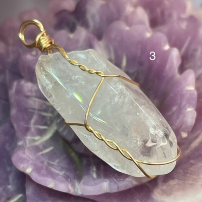 18031 Кулон горный хрусталь кристалл