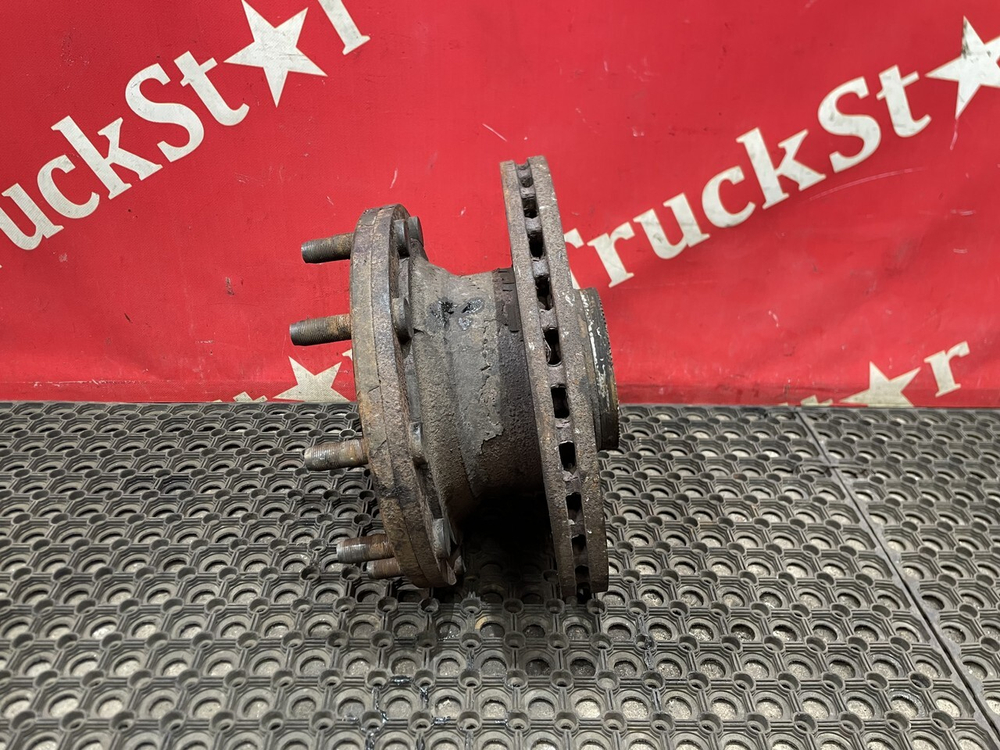 Ступица передняя 2016г.