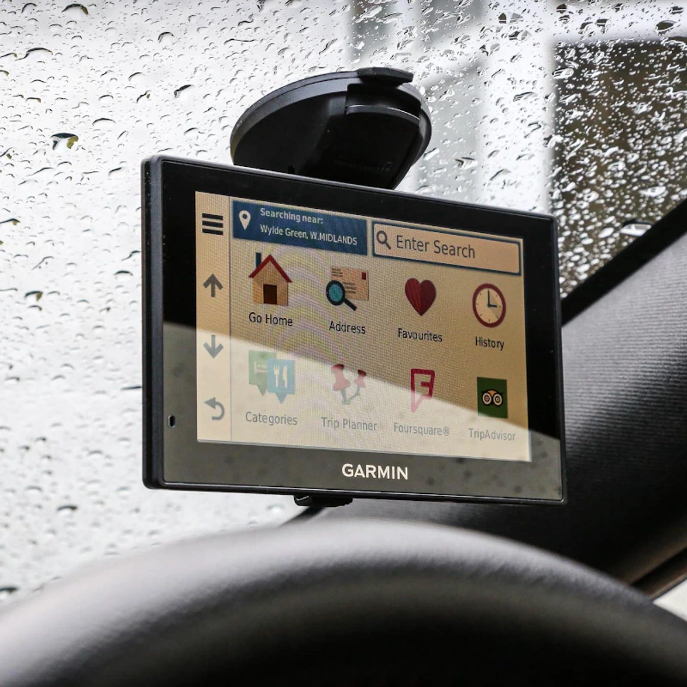 GARMIN Drive 51 LMT-S навигатор с картой Европы / Америки 010-01678-12
